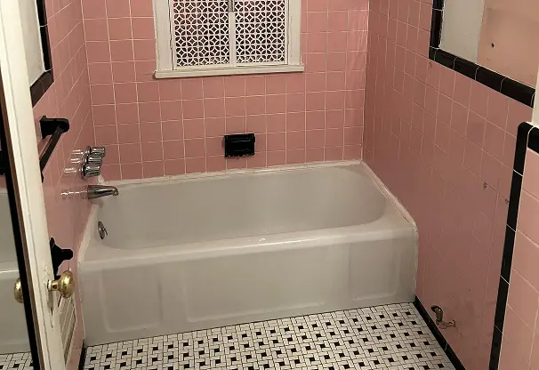 Before Bathub Reglazing